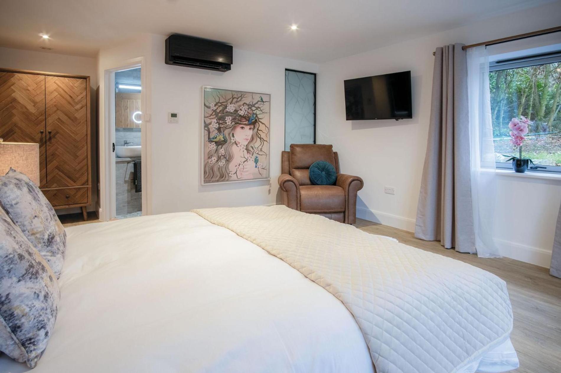 Suite 1 - Sleeping Giant Hotel - Pen Y Cae Inn Brecon Ngoại thất bức ảnh